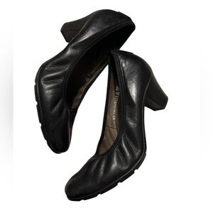 Mephisto Brigita Casual Luxury Career Pump Office Comfort Chic Dark Academia 7.5